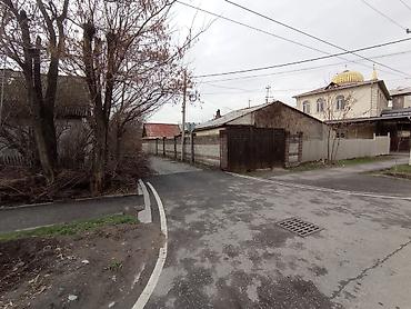 Продажа полдома: 📌Продаётся полДома с Участком, В районе Пишпека 4-соток, Дом-40м — 6