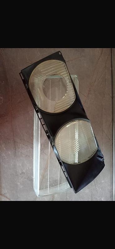 4 fara mercedes: Məhsul: Mercedes-Benz W124 farasının şüşəsi və iç reflektor maskası — 4