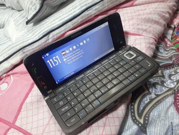 Nokia: Nokia E90