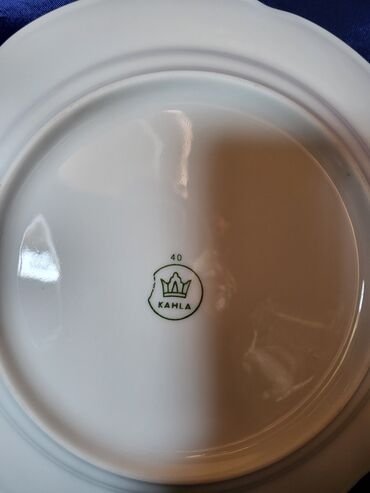 Staro posuđe i escajg: Set Kahla porcelan 7g.Nemacka. Trodelni set,bez ostecenja,sve na — 4