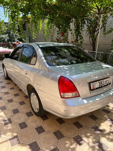 runx alex: Hyundai Elantra: 2002 г., 2 л, Механика, Бензин, Седан