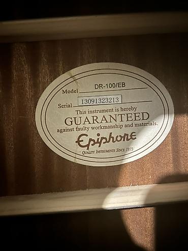 blu ray disk: Akustik gitara, 6 sim, İşlənmiş, Ünvandan götürmə — 3