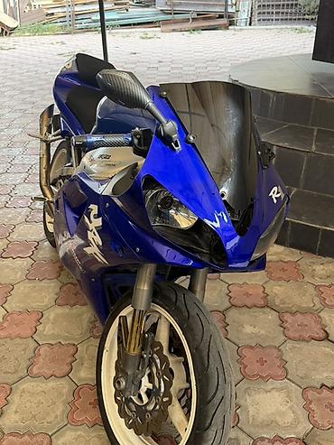 ямаха р 1 купить: Спортивный мотоцикл Yamaha YZF-R1 (судя по окраске и облицовкам серии — 5