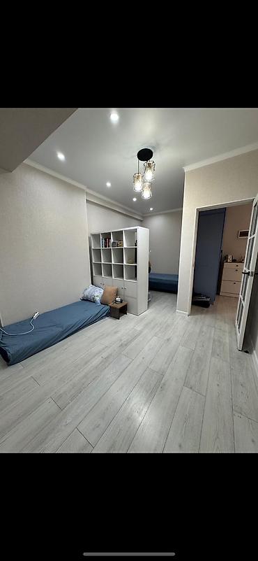 Долгосрочная аренда комнат: Ищу СОСЕДКУ-ДЕВУШКУ с подселением, в однокомнатную квартиру, арендная — 9