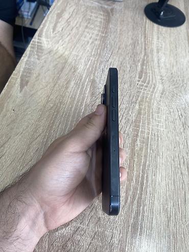 iphone 15 pro qara: IPhone 15 Pro, Qara — 2