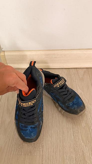 бу красовки: Кроссовки детские на мальчика фирмы Skechers — 2