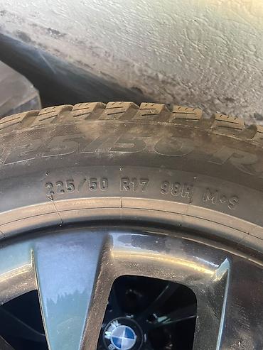 на бмв р17: Колеса в сборе 225 / 50 / R 17, Всесезонная, Б/у, Комплект, Внедорожные (АТ/МТ), Литые, отверстий - 5 — 2