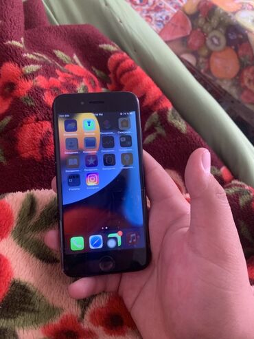 чехлы для айфон 7: IPhone 7, Колдонулган, 128 ГБ, Кара, 100 %