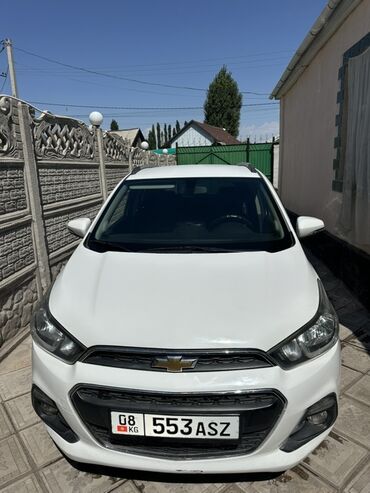 расрочкага машина берилет: Chevrolet Spark: 2016 г., 0.1 - engine capacity л, Вариатор, Бензин, Хетчбек