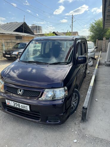 машына автомат: Honda Stepwgn: 2003 г., 2 л, Автомат, Бензин, Вэн/Минивэн
