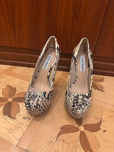 Tuflilər: Steve Madden qadın tuflisi - Model: Platformalı yüksək daban stiletto — 1