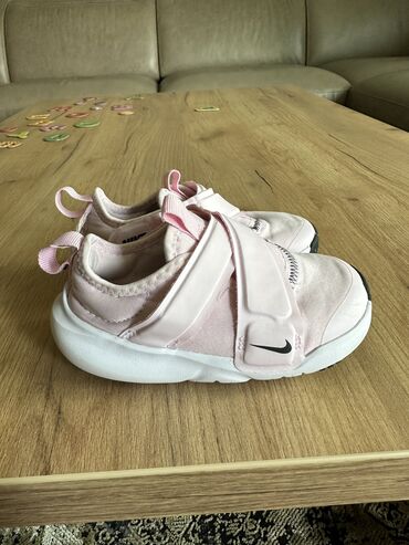 nike patike za bebe decake: Nike, Veličina - 25