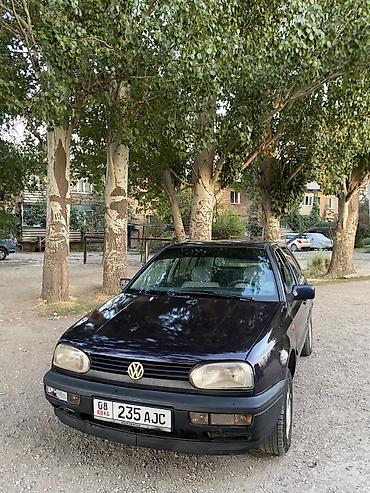 volk racing: Volkswagen Golf: 1993 г., 1.6 л, Механика, Бензин, Хэтчбэк — 5