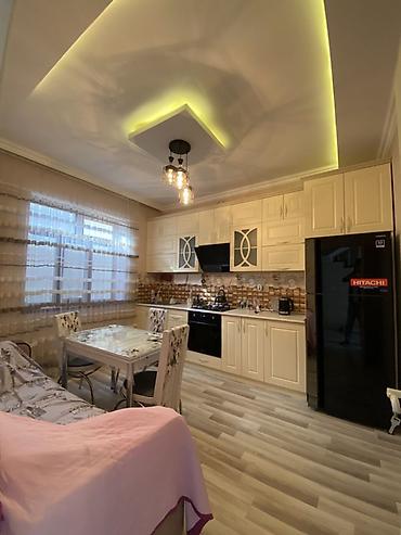 Həyət evləri və villaların satışı: 🔥 Fürsət villa – ideal yaşayış üçün! 🏠 3 mərtəbə, tam təmirli 🚿 2-ci — 4
