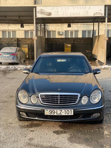 yeşqa mersedes: Mercedes-Benz E 220: 2.2 l | 2002 il Sedan