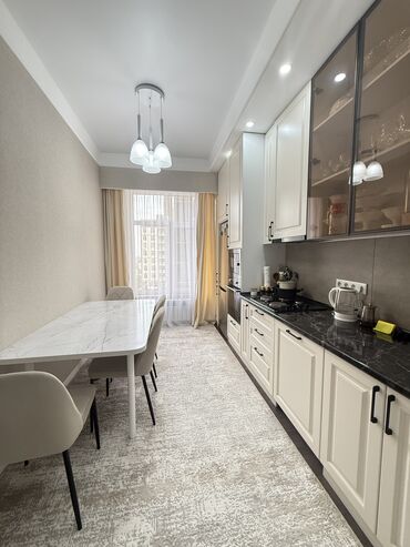 тоголок молдо фрунзе: 2 комнаты, 68 м², Элитка, 6 этаж, Евроремонт