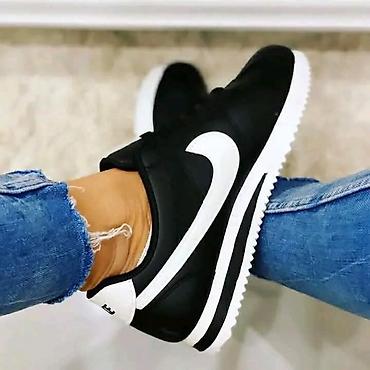 michael cors sandale: Ženske patike – retro stil inspirisan klasičnim „runner“ modelima - — 2