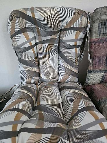 Jastuci: ✨ Da li su vaše stolice spremne za novu sezonu? Unesite svežinu i — 7