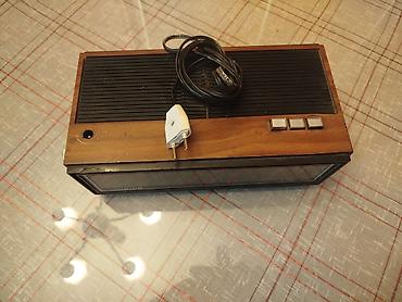 Satovi za kuću: Retro stari radio Junior flip budilnik vintage. Nepoznato stanje — 14