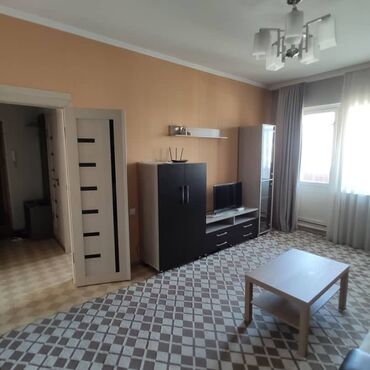 Продажа квартир: 3 комнаты, 70 м², 106 серия, 9 этаж, Евроремонт
