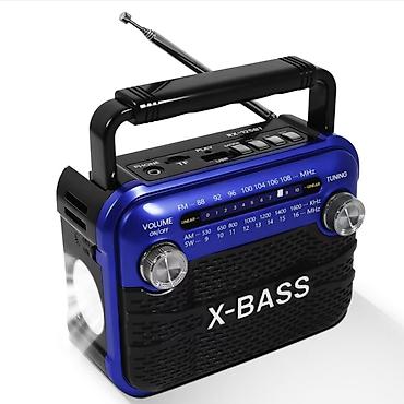 Радио: Portativ radio – X-BASS gücləndirilmiş səs - Dalğalar: FM 88–108 MHz — 3