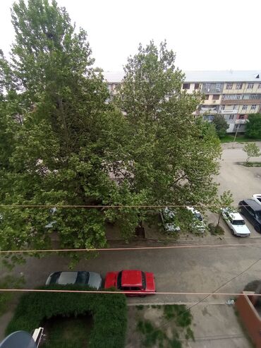 Köhnə tikili: Gəncə, 4 otaqlı, Köhnə tikili, 80 kv. m — 2