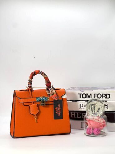 Torbe: Tasne 
pk — 12