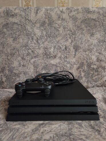 PS4 (Sony Playstation 4): PlayStation 4 pro 1 tb yaddaş alverçilər yazmasın bu qiymətə