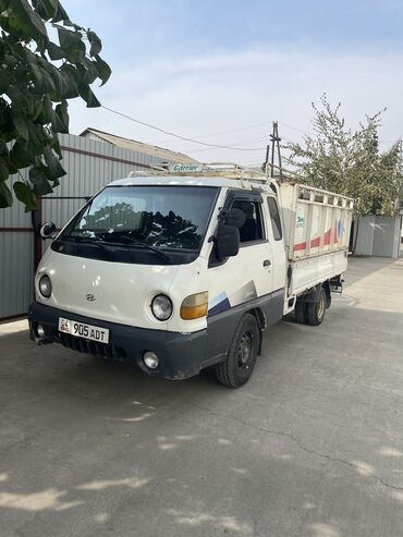 рассрочка авто минивен: Hyundai Porter: 2002 г., 2.5 л, Механика, Дизель, Бус