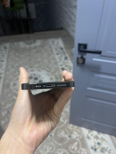 Apple iPhone: IPhone 14 Pro, 128 ГБ, Черный, Защитное стекло, 77 % — 10