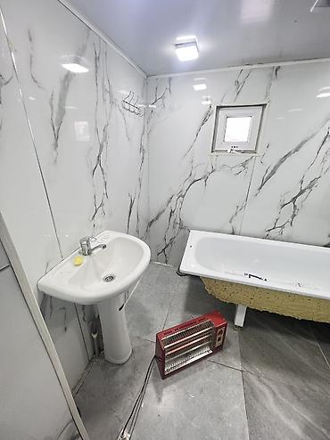 Долгосрочная аренда домов: Ж/м Бакай-ата — сдаются 1) 3-комнатное жильё - Внутри: вода — 1