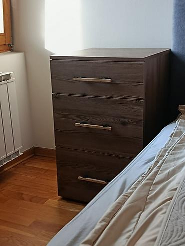 ikea ormari srbija: -Komoda sa skrivenom fiokom se izradjuje od Univera debljine 18mm u — 7