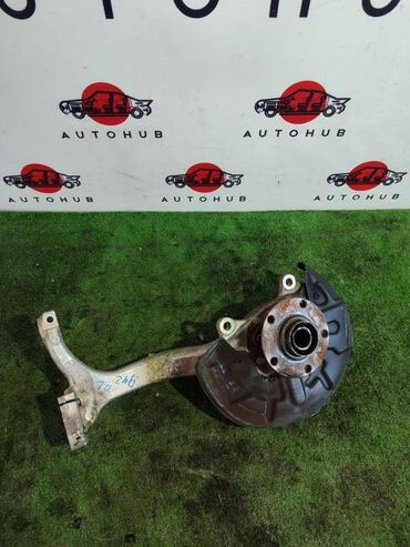 запчасти на audi a4: Цапфа Audi A4 B6 2.0 ALT 2003 перед. лев. (б/у)