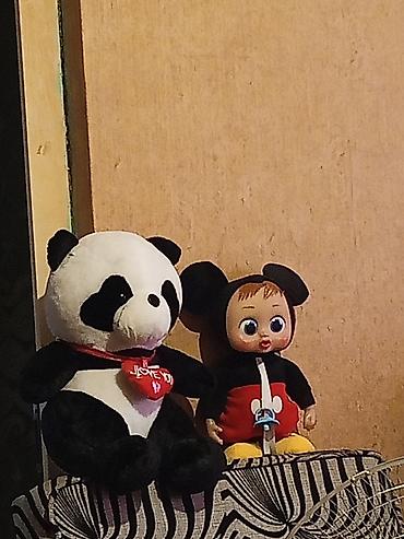panda kukla sekilleri: Məhsul: Yumşaq oyuncaq dəsti Tərkib: - Panda plyuş oyuncağı – qara‑ağ — 1
