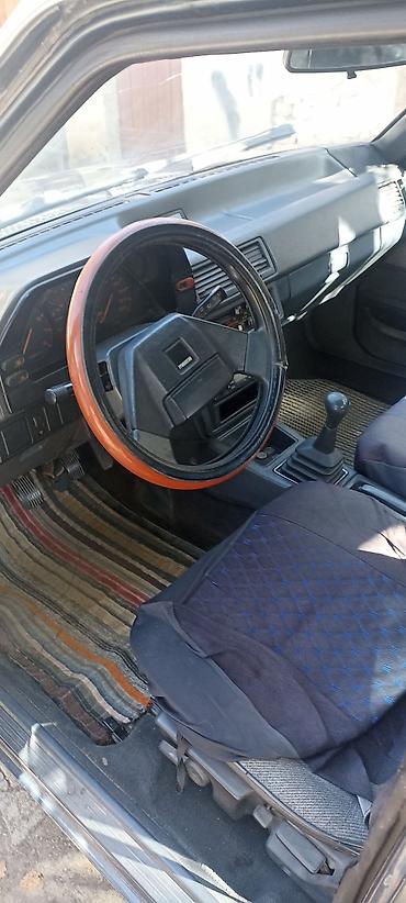 купить машину до 3000 долларов: Mazda 626: 1987 г., Бензин, Седан — 4