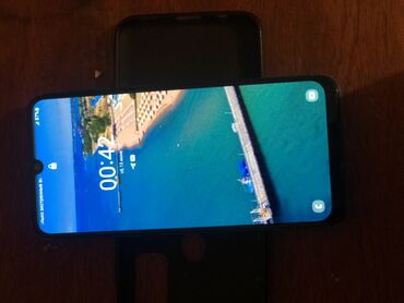 мобильные телефоны сенсорные: Samsung Galaxy M21, Б/у, 64 ГБ