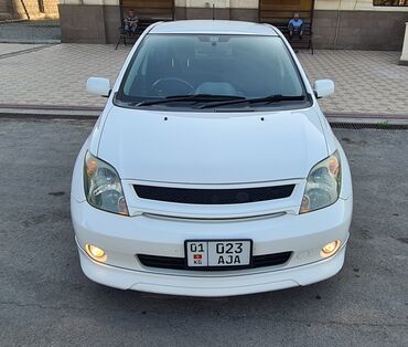 люк на камри: Toyota ist: 2002 г., 1.5 л, Автоматтык, Бензин, Хетчбек