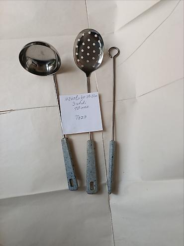Mətbəx üçün 3-lü metal dəst: kepçe, süzgəc qaşıq və qarışdırıcı