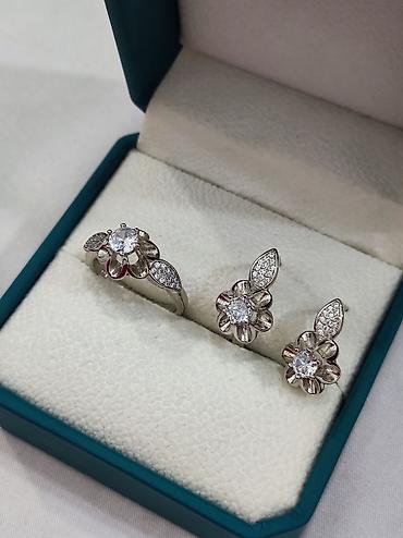 Серебряные наборы украшений: Серебро 925 Пробы Классика Размеры имеются Цена 3000сом Есть — 5