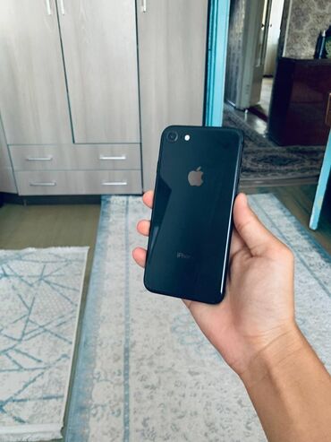 рассрочка телефона без банка: IPhone 8, Колдонулган, 64 ГБ, Кара, Каптама, 100 %