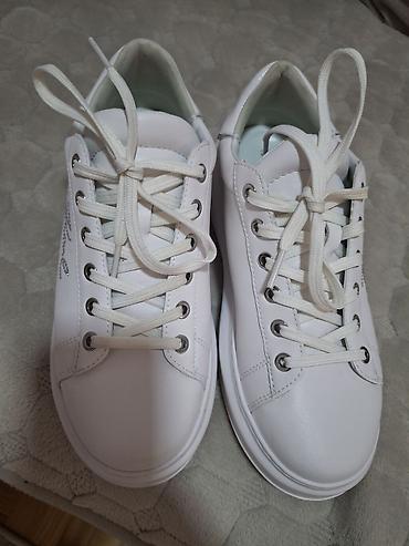 Patike: Karl Lagerfeld ženske patike – model KL62818-05 nove samo probane - — 1