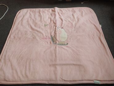 вещи новорожденных: Для новорожденных одеяло.Свет розовый.Размер 1/1.С кнопкой и