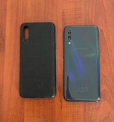 iphone x kreditle satisi: Samsung Galaxy A70, rəng - Göy, Barmaq izi — 2