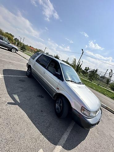 4 vd: Mitsubishi Space Wagon: 1993 г., 2 л, Механика, Бензин, Минивэн — 5