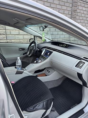 abs prius: Toyota Prius: 2013 г., 1.8 л, Вариатор — 8