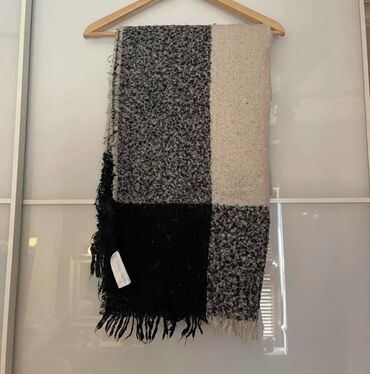 Bayraqlar: Yeni rəng - Boz Pled