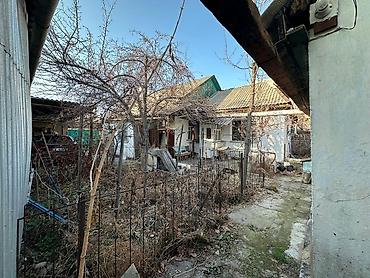 Продажа коттеджей и домов: Продаётся Участок с домом район Горького / Ч.Айтматова Участок at lalafo.kg — 9 Продажа коттеджей и домов: Продаётся Участок с домом район Горького / Ч.Айтматова Участок — 9