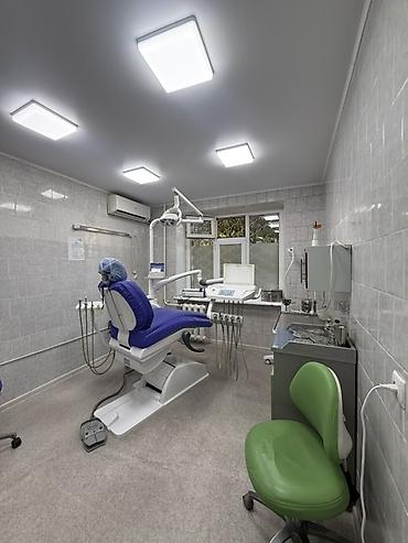 стоматологическая установка: Стоматологическая установка с креслом и навесным оборудованием — 4