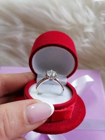 Prstenje: Cena 1200din — 20