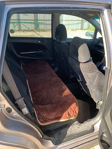 Honda: Honda Stream: 2002 г., 2 л, Автомат, Бензин, Универсал at lalafo.kg — 3 Honda: Honda Stream: 2002 г., 2 л, Автомат, Бензин, Универсал — 3